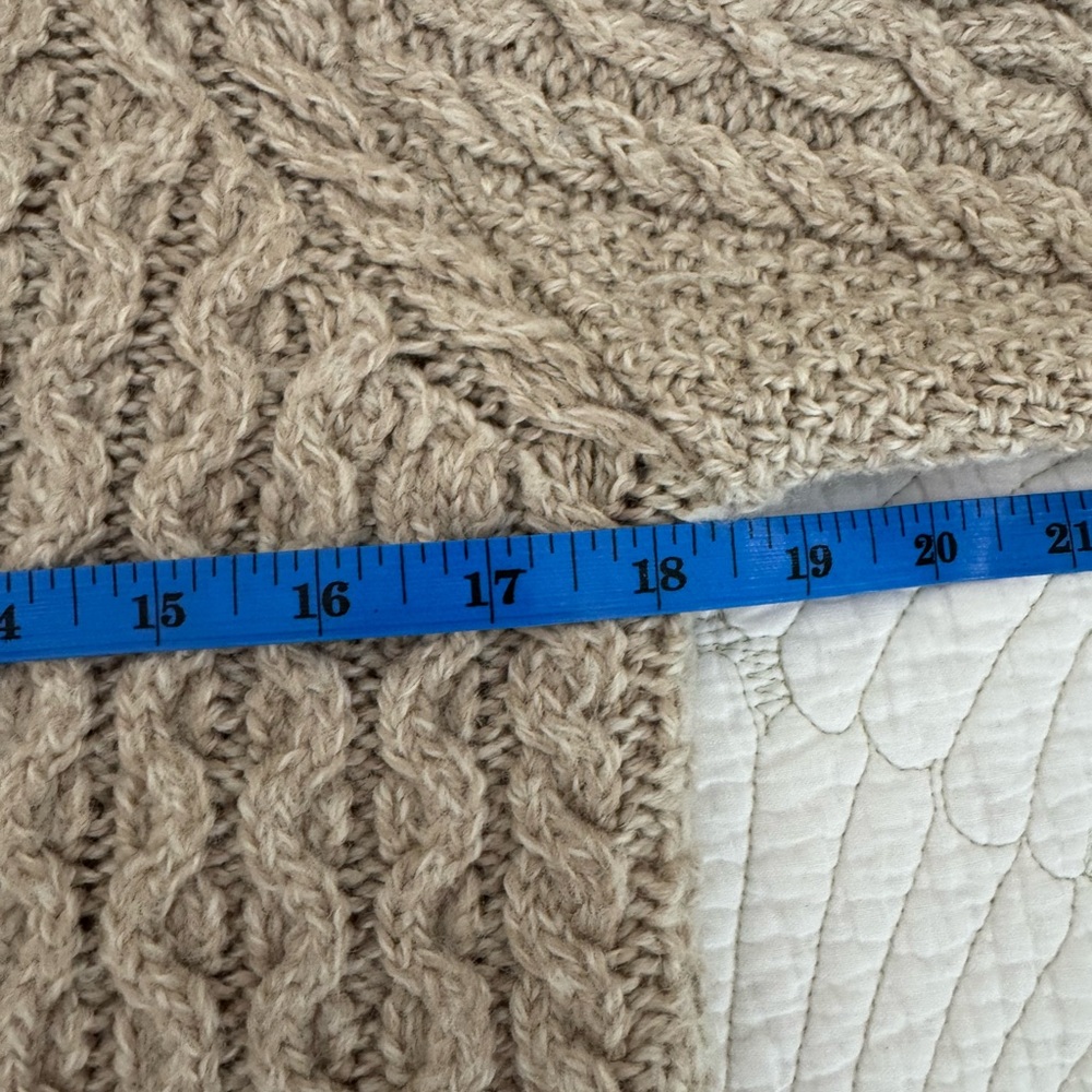 Aran Sweater Market Wool Hooded Cardigan Sweater- Size S - Picture 4 of 8